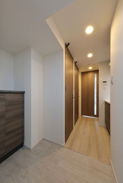 S-RESIDENCE庄内通駅前curere(クラーレ)の玄関