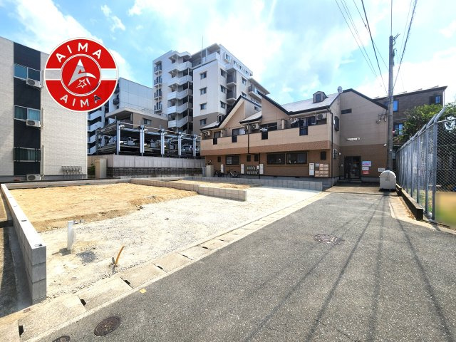 福岡市西区愛宕南1丁目第1-2棟（2号棟）の前面道路含む現地写真|見学の時間などお気軽にお問い合わせ下さい。