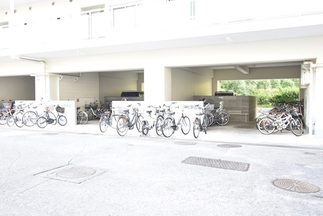 【駐輪場】 | 北千里アーバンライフ | エイブル売買事業部では、箕面市・豊中市・吹田市・池田市・茨木市・高槻市の北摂エリア全域で、物件のご紹介を致しております。北摂エリアにて購入物件をお探しの際は、当社までお問合せ下さいませ。
