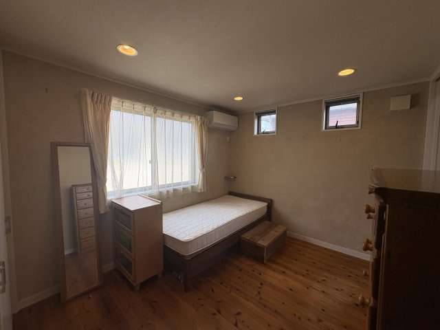 【寝室】 | 白岡市新白岡3丁目　中古戸建