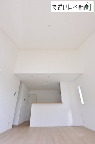 【居間・リビング】 | CRADLE GARDEN加須市北下新井 第6　【平屋】新築住宅 | ≪2号棟≫
現地(2026年9月撮影)