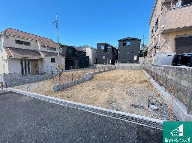 高槻市奥天神町　第1期　新築一戸建ての外観|現在の進捗状況です！順調に作業進行中、完成が待ち遠しいです！詳細の間取り等、お気軽にお問い合わせください！