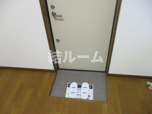 豊島区長崎１丁目のアパートの玄関