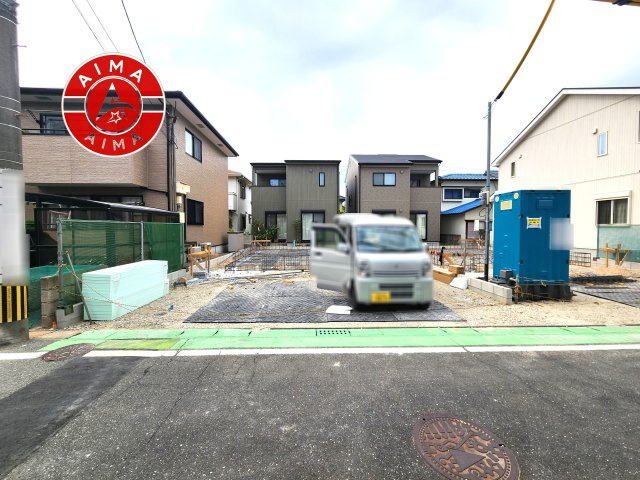 福岡市早良区田隈3丁目第2-2棟（1号棟）の前面道路含む現地写真|見学の時間などお気軽にお問い合わせ下さい。