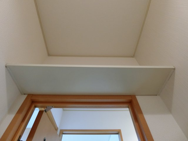 ロワール福原A棟の収納|イメージ201号室の写真