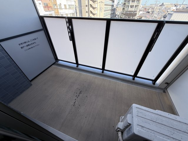 プレサンスTHE神戸のバルコニー|同物件別部屋写真