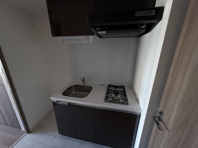 プレサンスTHE神戸のキッチン|同物件別部屋写真