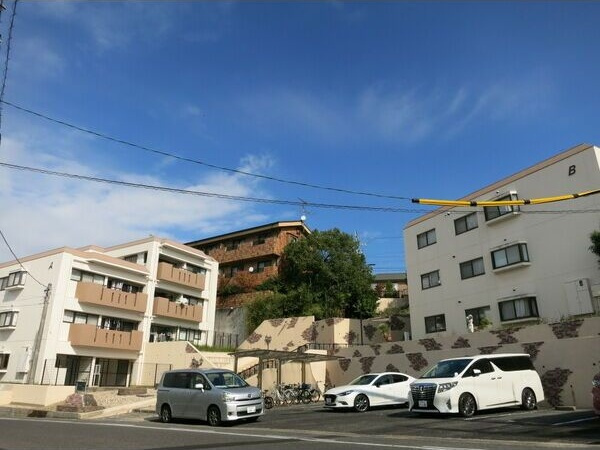 シーズンコート杁ヶ池B