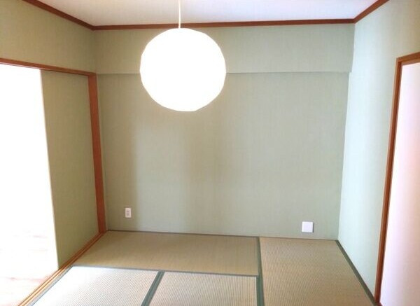 啓周マンションの和室