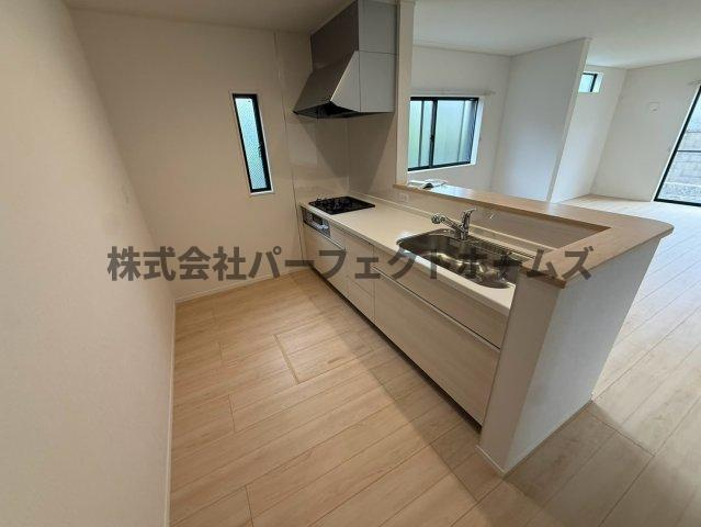 長尾峠町戸建　賃貸のキッチン|キッチンでお料理をお楽しみください
