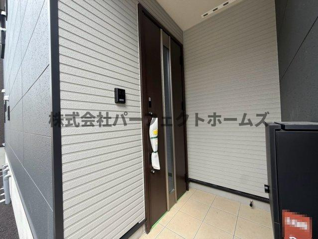 長尾峠町戸建　賃貸の玄関|きれいな玄関です