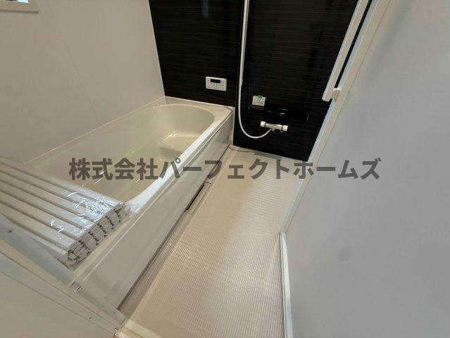 長尾峠町戸建　賃貸の浴室|きれいなお風呂です