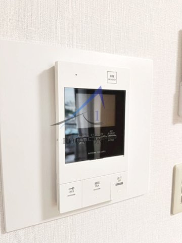 ワコード目白のセキュリティ|モニター付きインターホンです。