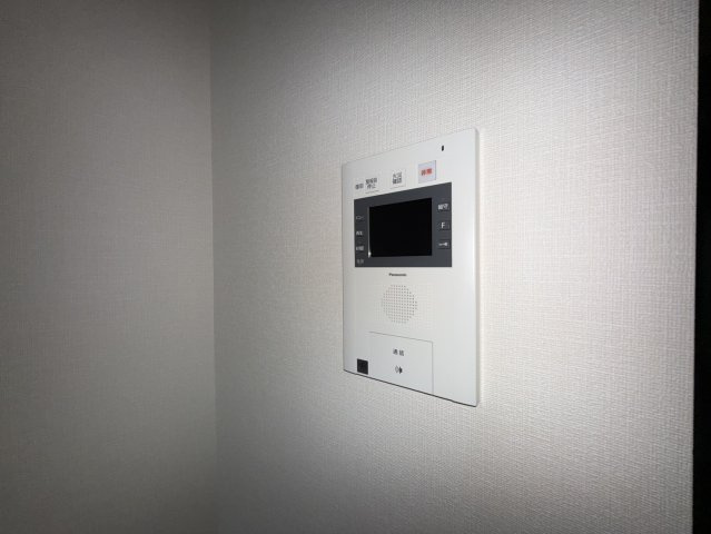プレサンスKOBEグレンツのセキュリティ|同物件別部屋写真