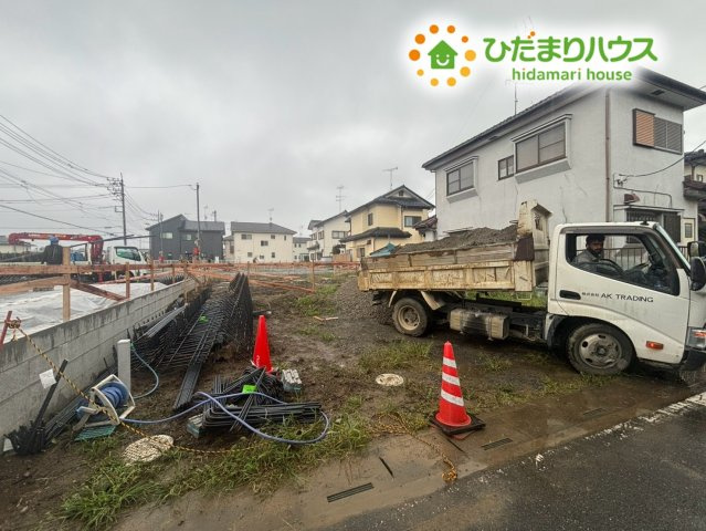 行田市谷郷第6　新築一戸建て　クレイドルガーデン　01の前面道路含む現地写真