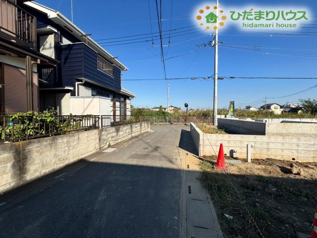 行田市谷郷第6　新築一戸建て　クレイドルガーデン　01の駐車場
