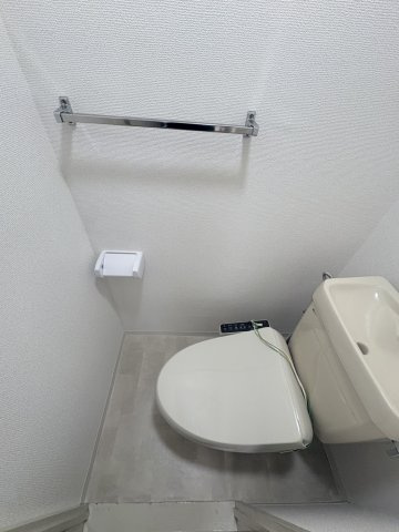 ラヴェニール忠岡のトイレ