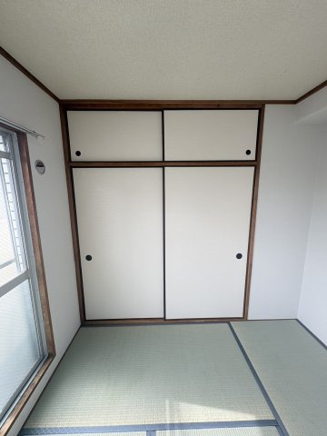 ラヴェニール忠岡の収納