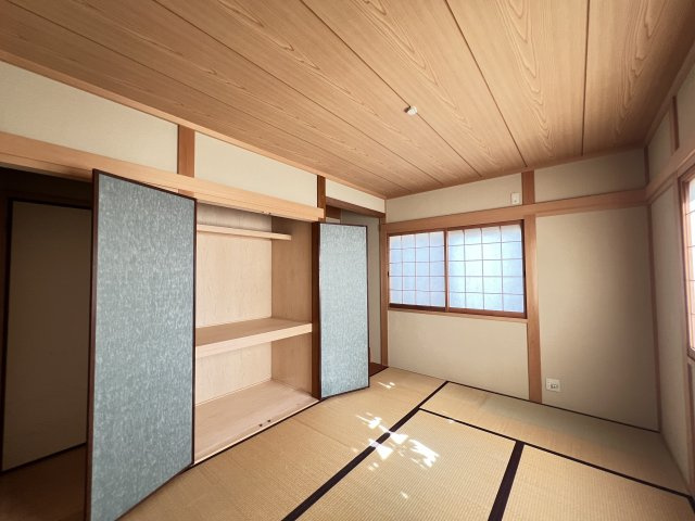 香芝市旭ヶ丘1丁目の和室|和室6帖　押入れ付き