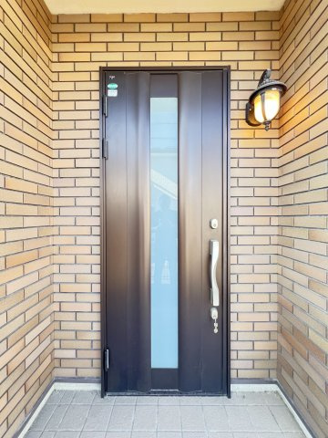 香芝市旭ヶ丘1丁目の玄関|シンプルで使いやすい玄関です