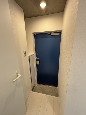 アドテラス　イケブクロの玄関