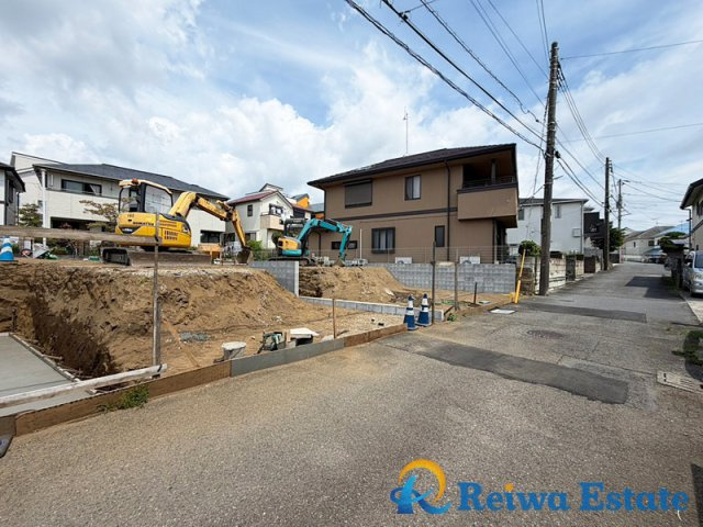 売地　藤沢市羽鳥5丁目の前面道路含む現地写真