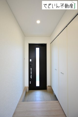 【玄関】 | CRADLE GARDEN加須市北下新井 第6　新築住宅 | ≪4号棟≫
現地(2026年9月撮影)