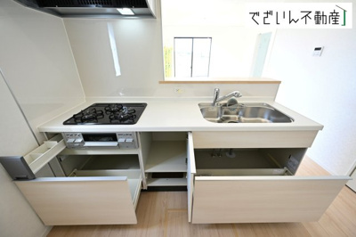 【キッチン】 | CRADLE GARDEN加須市北下新井 第6　新築住宅 | ≪4号棟≫
現地(2026年9月撮影)