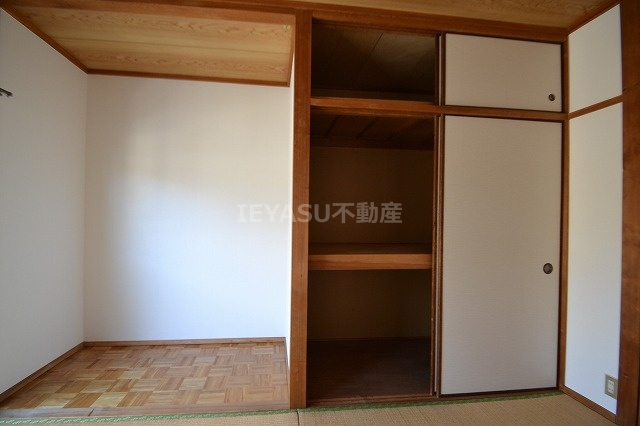 広島市西区南観音１丁目のアパートの収納|便利な収納スペースです