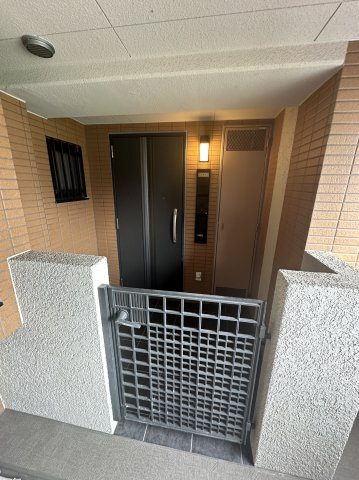 サンクタス亀戸ウエストステージの玄関|サンクタス亀戸ウエストステージ：玄関ポーチも付いております！