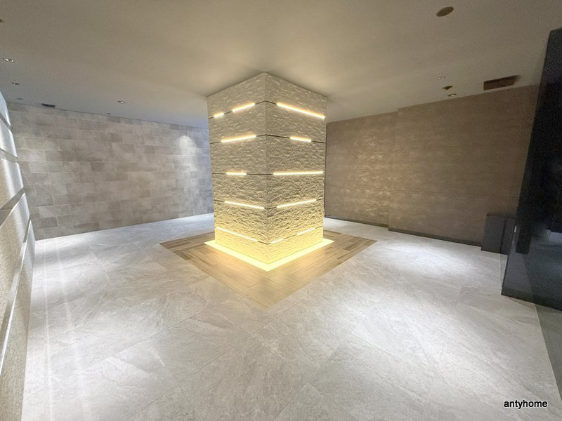 S-RESIDENCE上新庄beat　仲介手数料無料のロビー