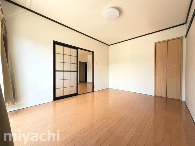 フレグランス名東　Bの内装