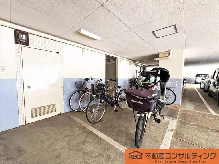日生住吉コープの駐輪場