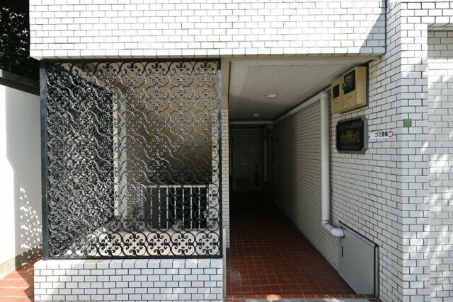 【エントランス】