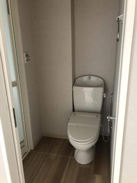 アッソラート横浜のトイレ
