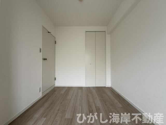 パレ平塚すみれ平参番館の寝室|新規リフォーム完了！　4.5帖　洋室