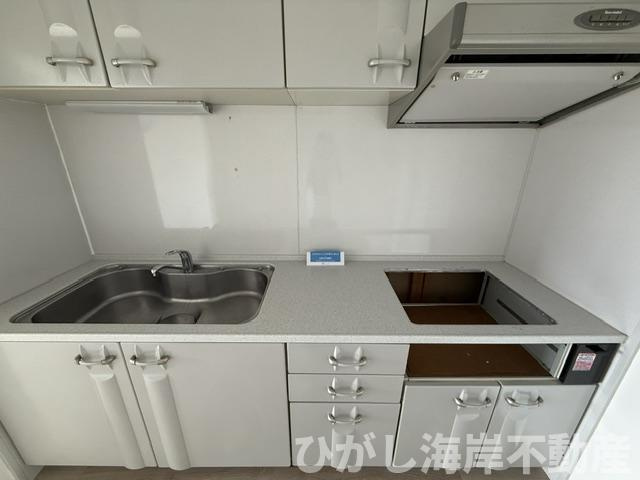 パレ平塚すみれ平参番館のキッチン|新規リフォーム完了！　システムキッチン