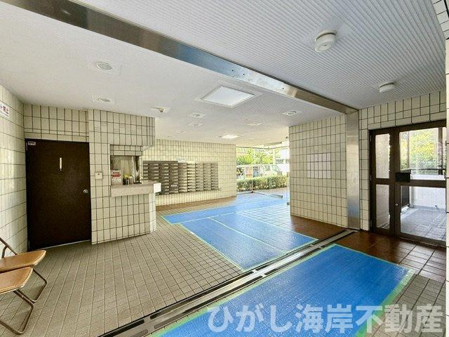 パレ平塚すみれ平参番館のエントランス|エントランス
