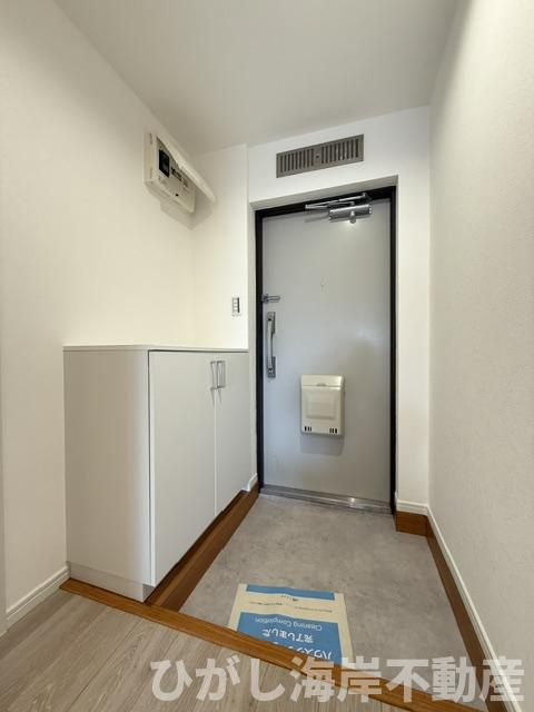 パレ平塚すみれ平参番館の玄関|新規リフォーム完了！　玄関