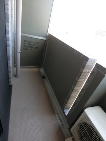 ルーブル武蔵小杉参番館のバルコニー|他のお部屋の参考写真となります。