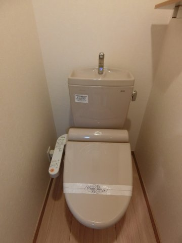 ルーブル武蔵小杉参番館のトイレ|他のお部屋の参考写真となります。