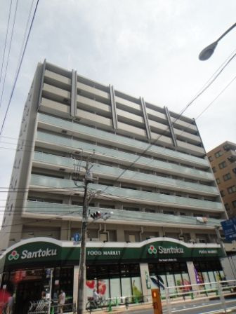 サン セジュールの外観