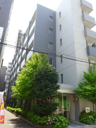 サン セジュールの外観