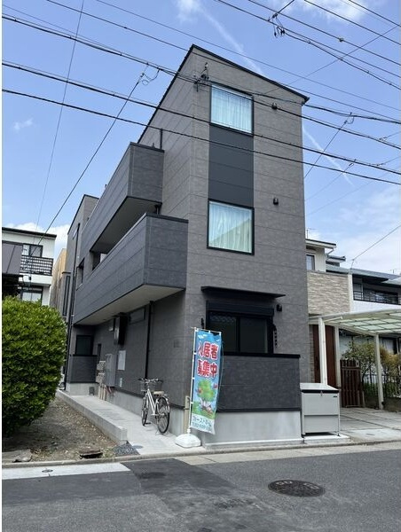 クレスト中村