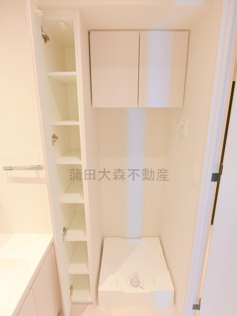 シーズンフラッツ大森西の設備|室内洗濯機置き場