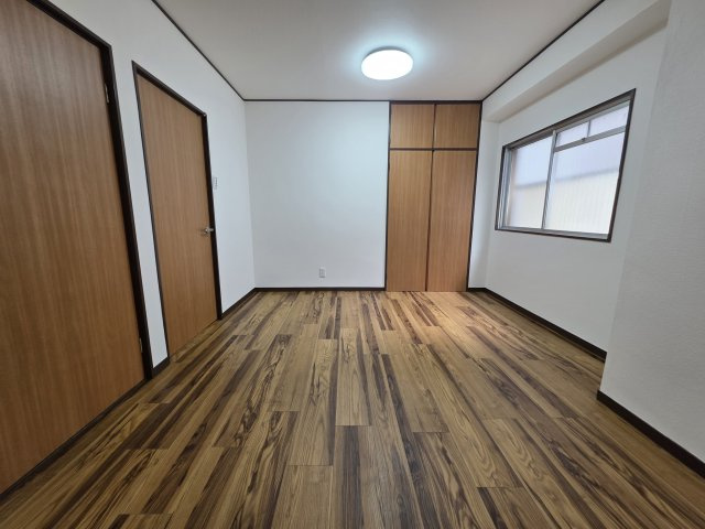 プレジデント浄心の洋室|広々とした洋室です