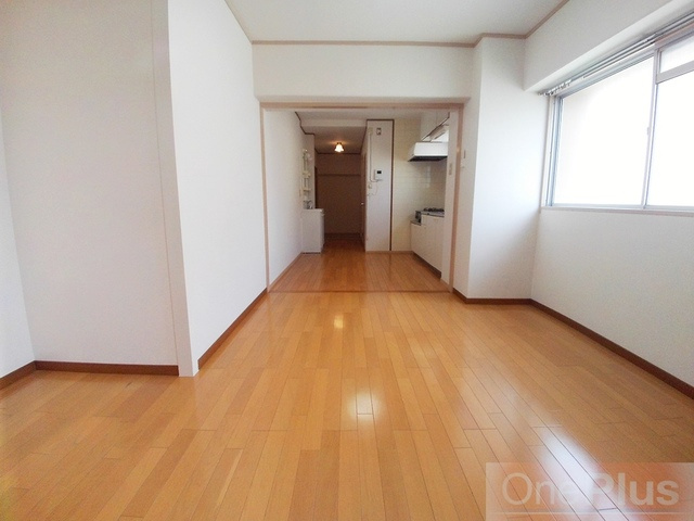 田中マンションの居間・リビング