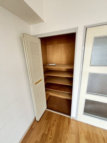 【収納】