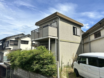 【外観】 | 左古町売家 | 自分好みにリノベ可能！高台に立つ2階建て物件

