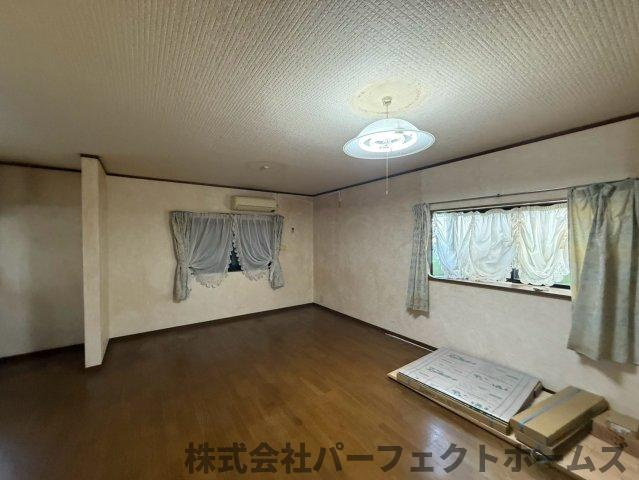 南星台3丁目戸建の居間・リビング